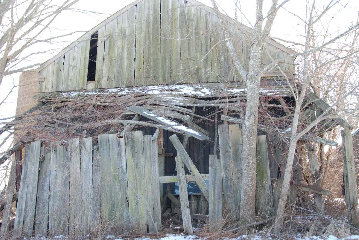 Carter Farm (52 Carter Hill Road, Clinton (Eastern Coastal Slope)) Historic Barns of Connecticut