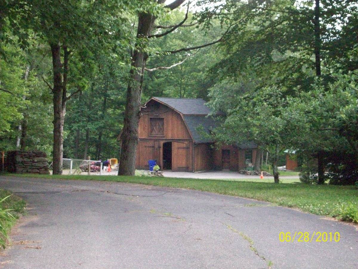 6 Freeland Farms Road, Canton (Northwest Highlands) Historic Barns of