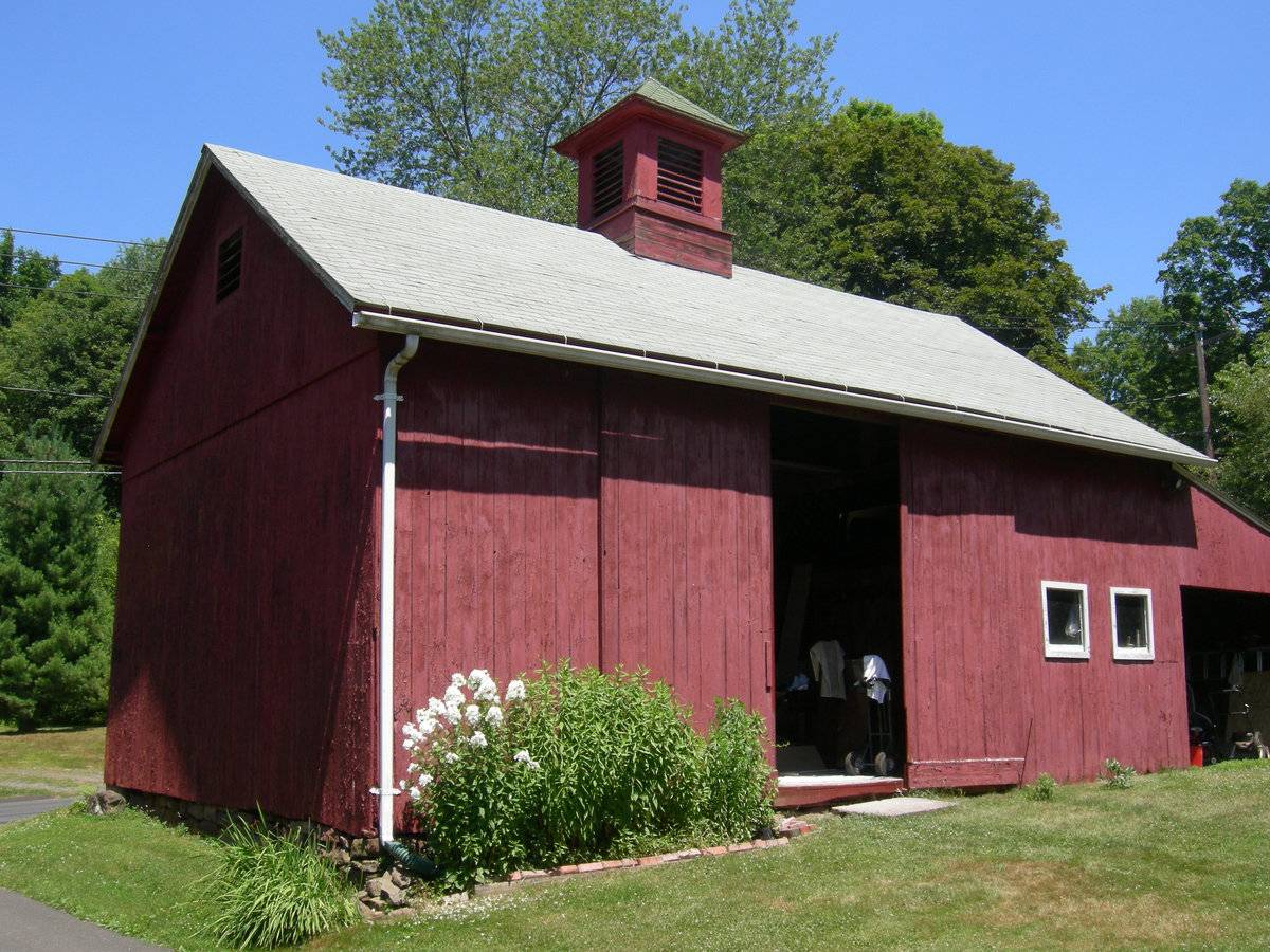 270R Maple Avenue, Durham (Central Valley) Historic Barns of Connecticut