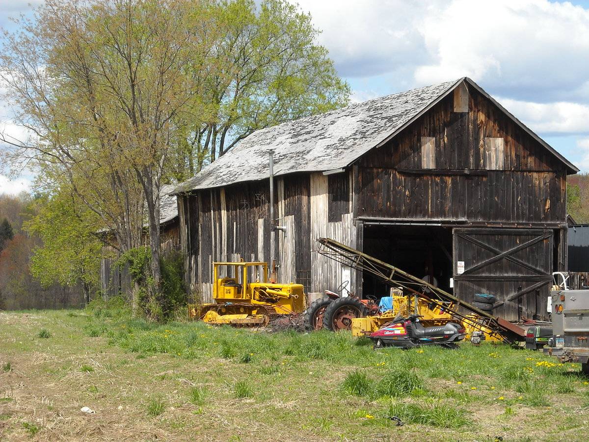 Baby Bull's Farm (245 Newgate Road, East Granby (Central Valley)) Historic Barns of Connecticut