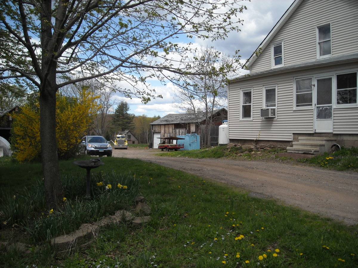 Baby Bull's Farm (245 Newgate Road, East Granby (Central Valley)) Historic Barns of Connecticut