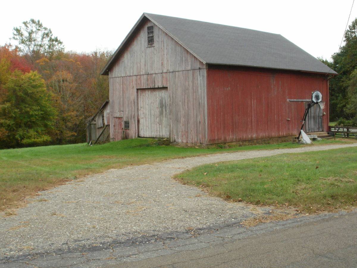 0 Clark Gates Road, East Haddam () Historic Barns of Connecticut
