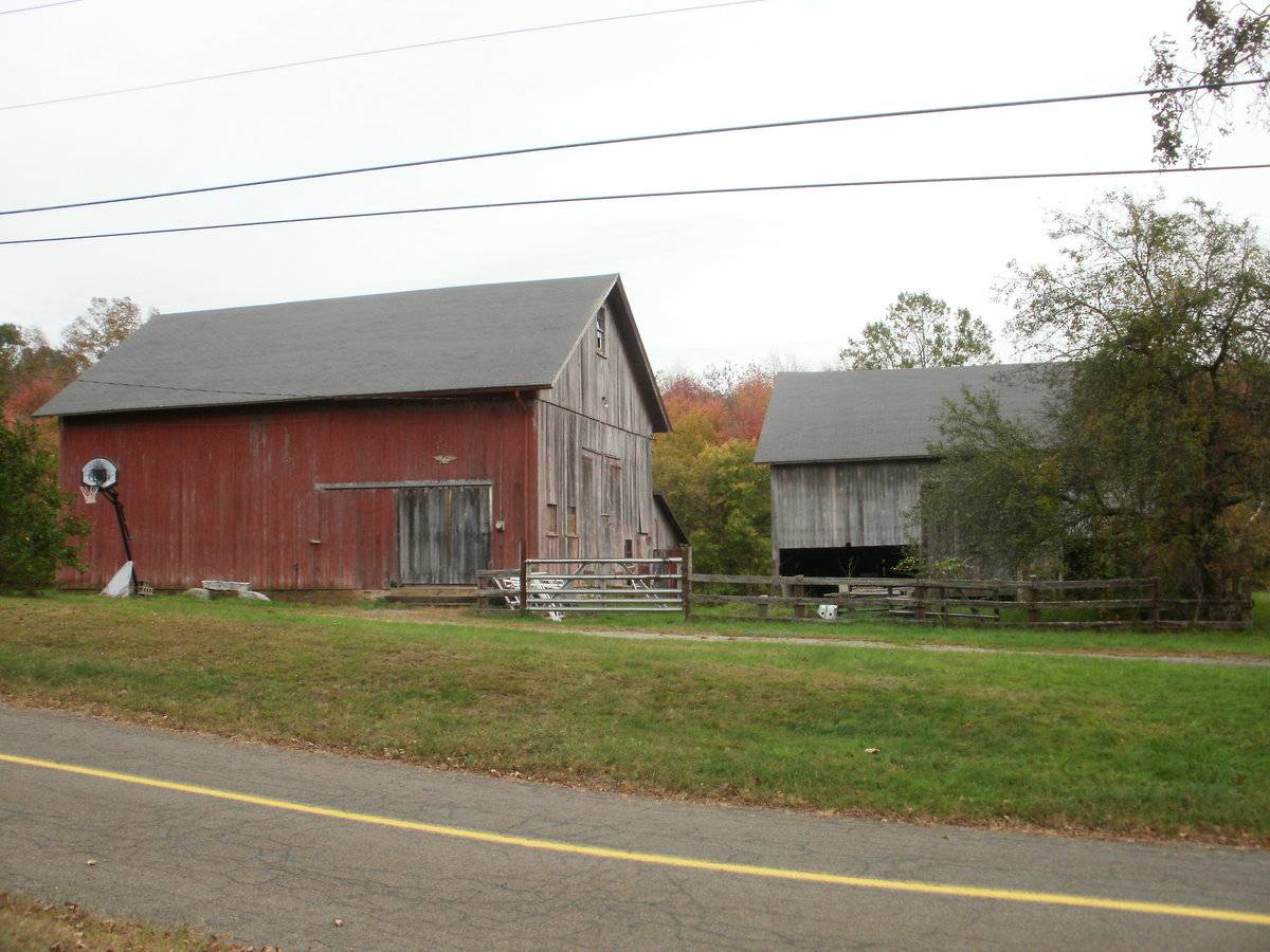0 Clark Gates Road, East Haddam () Historic Barns of Connecticut