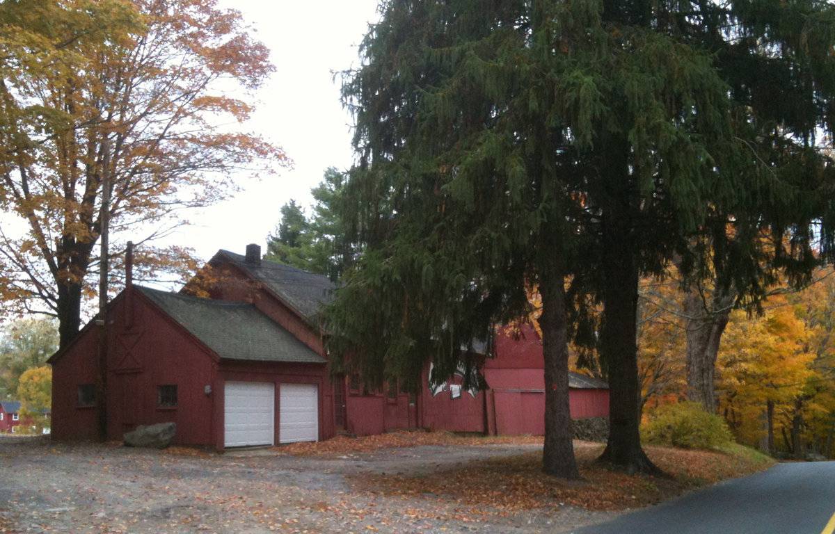 Maple Row Tree Farm (555 North Park Avenue, Easton (Western Uplands