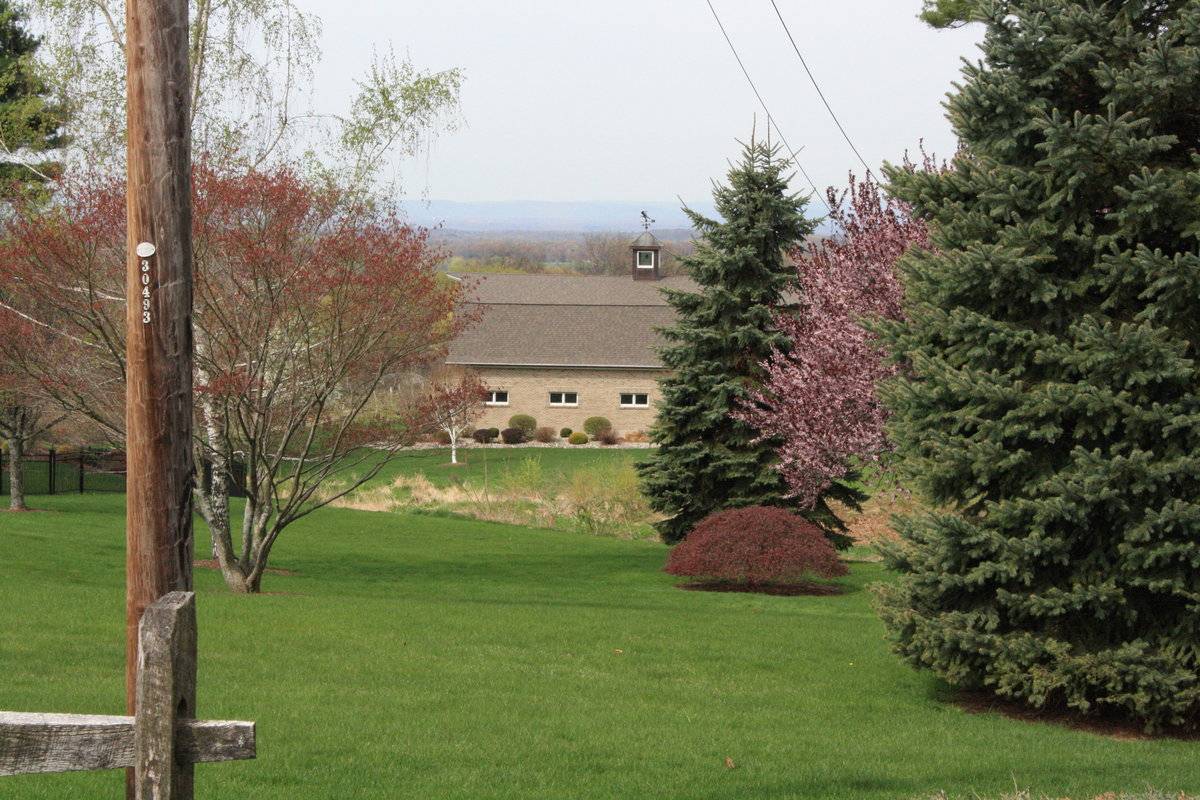 40 Pinnacle Road, Ellington (Central Valley) Historic Barns of Connecticut