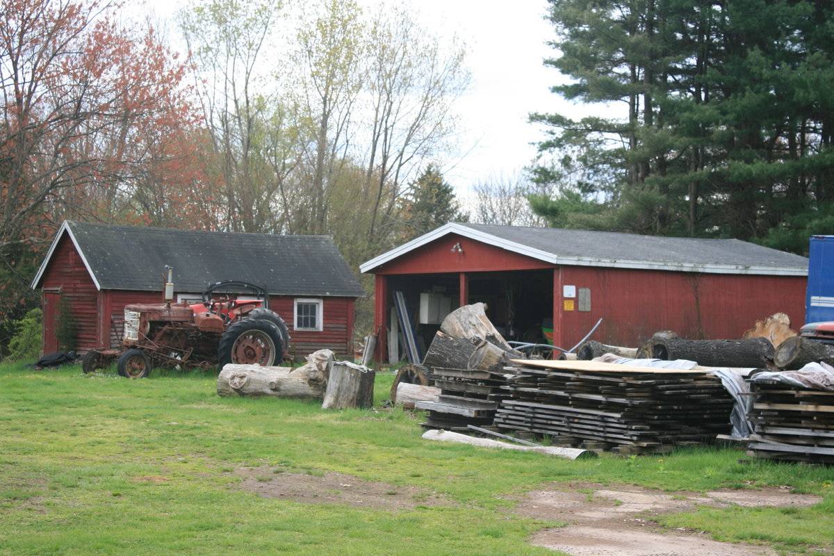 Part 1 of 2 (132 Town Farm Road, Enfield (Central Valley)) Historic