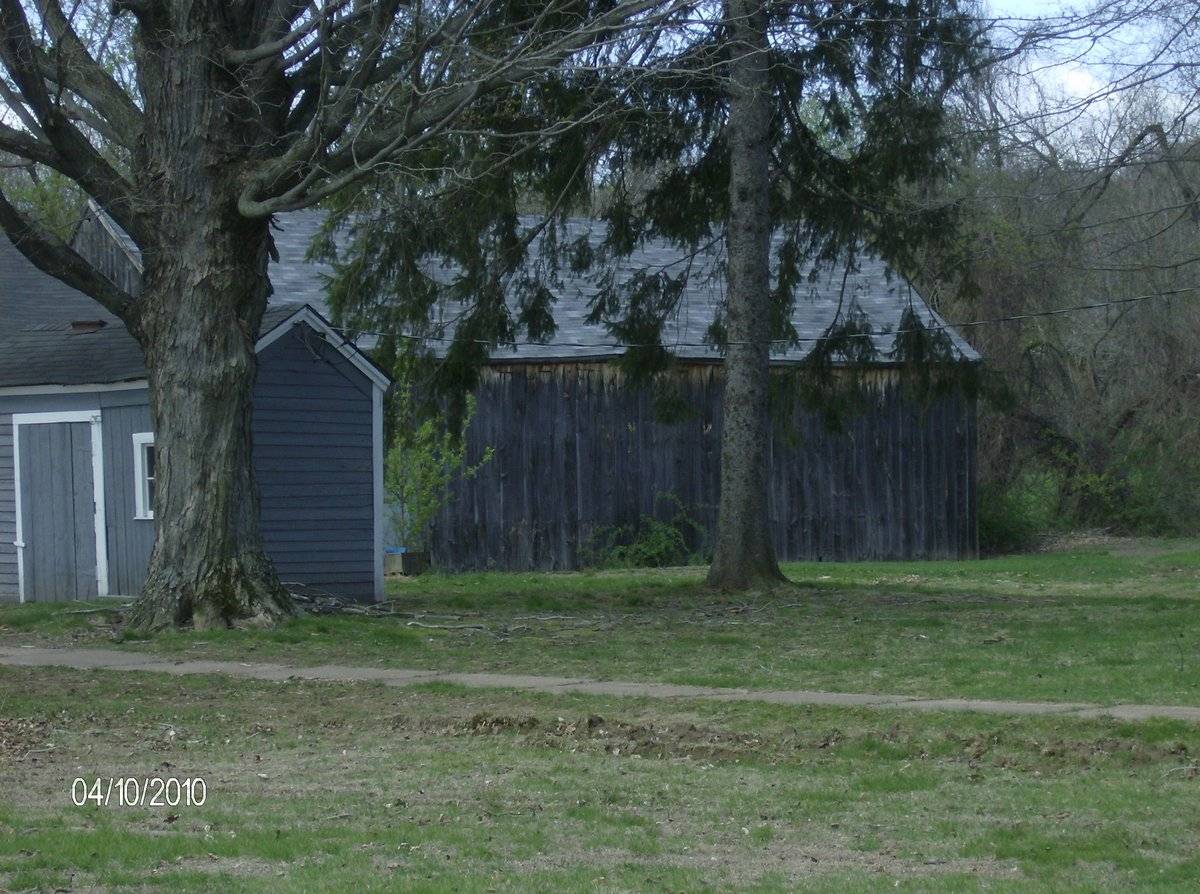 [Part 1/3] (31 Thrall Road, East Windsor (Central Valley)) Historic