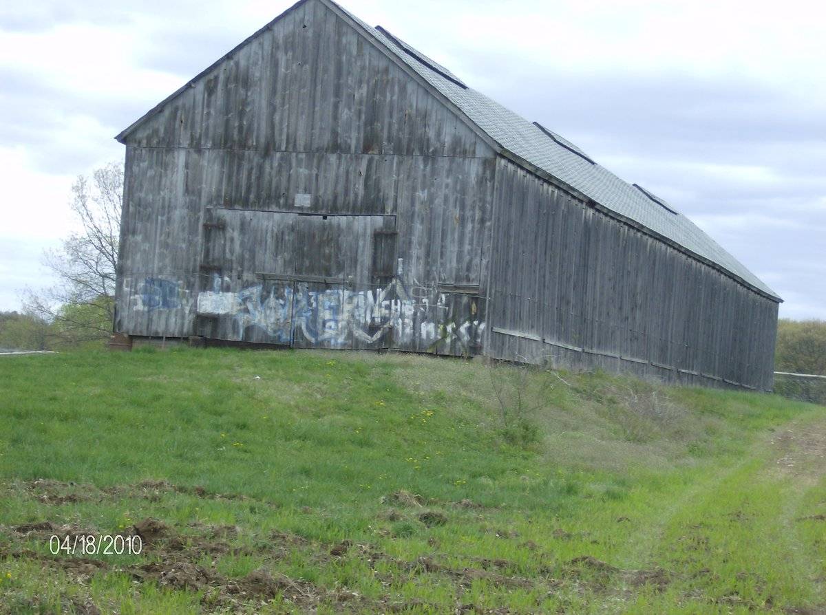 [Part 1/3] (334336 Rye Street, East Windsor (Central Valley