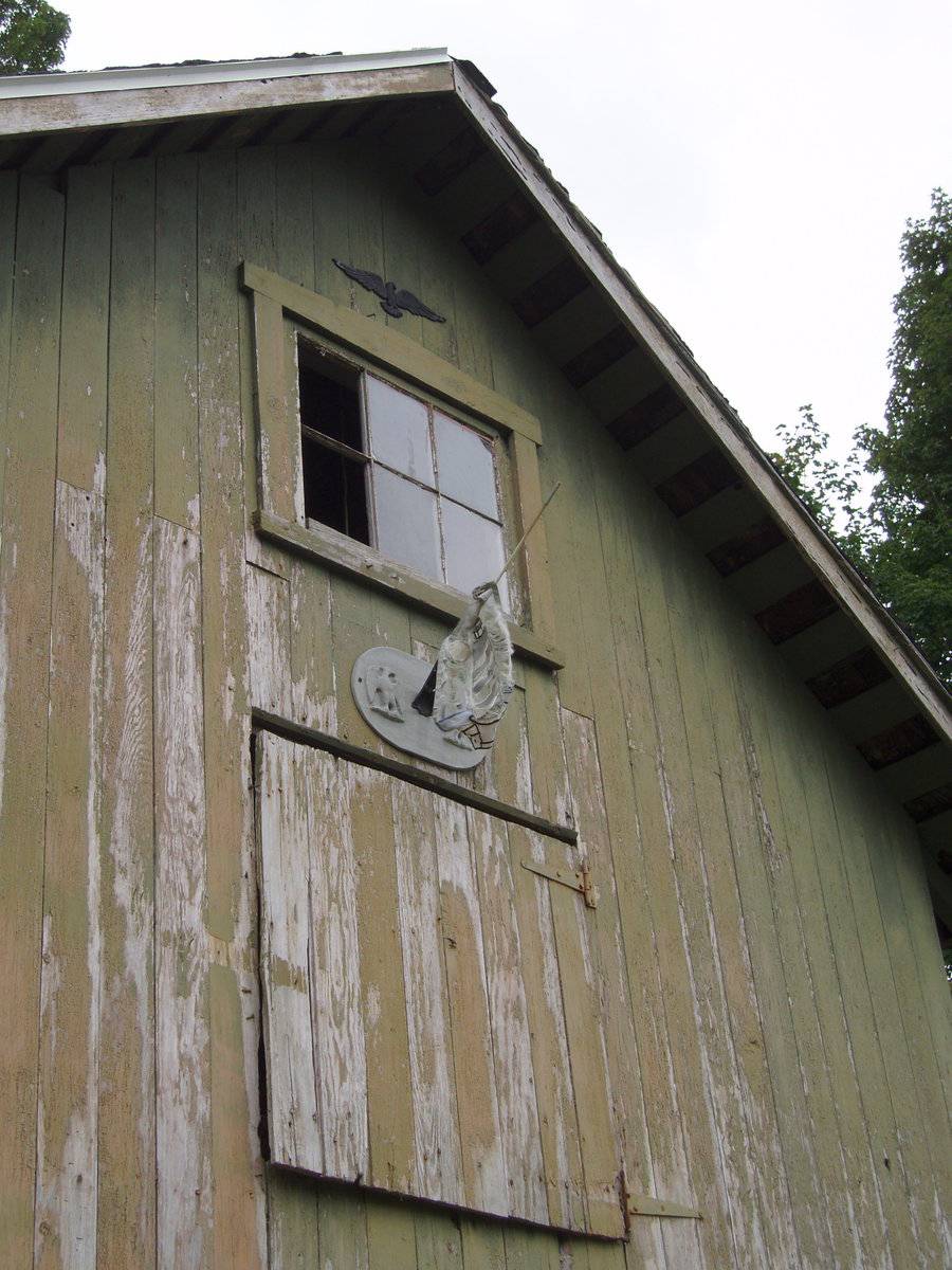 69 Coppermine Road, Farmington (Central Valley) Historic Barns of