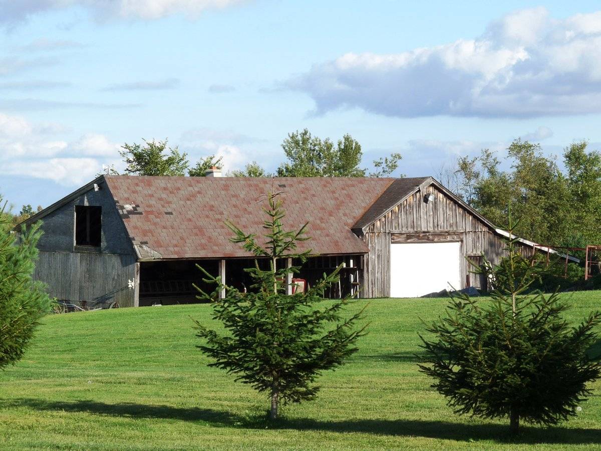 Schaerfield Farm (161 West Street, Goshen ()) Historic Barns of Connecticut