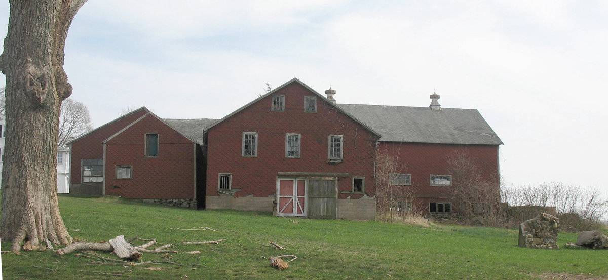 775 Gilead Street (Rte 85), Hebron (Eastern Uplands) Historic Barns
