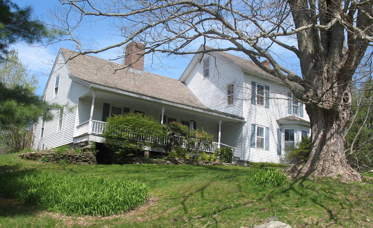 & Martin Hills Farm (400 Martin Street, Hebron (Eastern Uplands