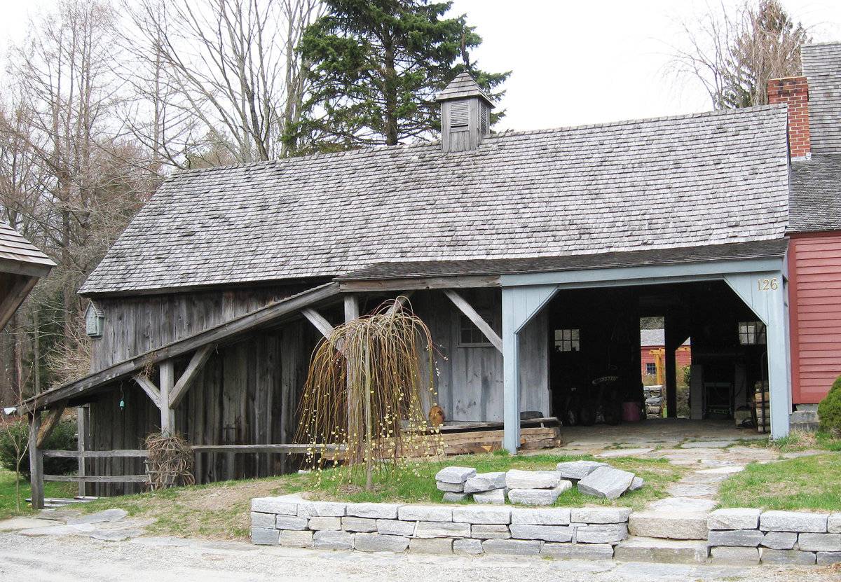 126 Schnoor Road, Killingworth (Eastern Coastal Slope) Historic Barns