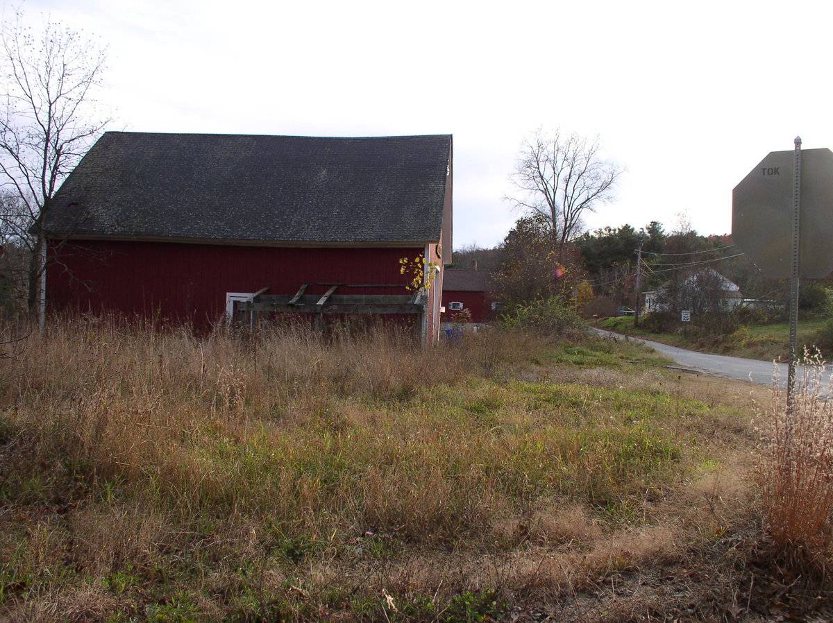 146 Pineville Road, Killingly (Eastern Uplands) Historic Barns of