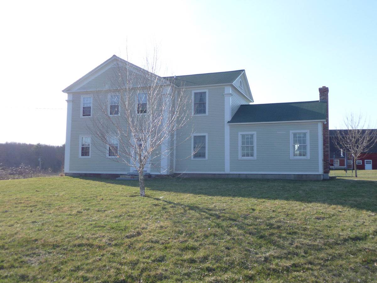 748 Goshen Hill Road, Lebanon (Eastern Uplands) Historic Barns of