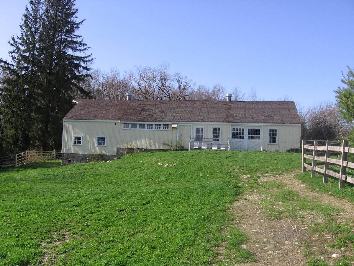 Echo Farm (43 East Litchfield Road, Litchfield (Northwest Highlands