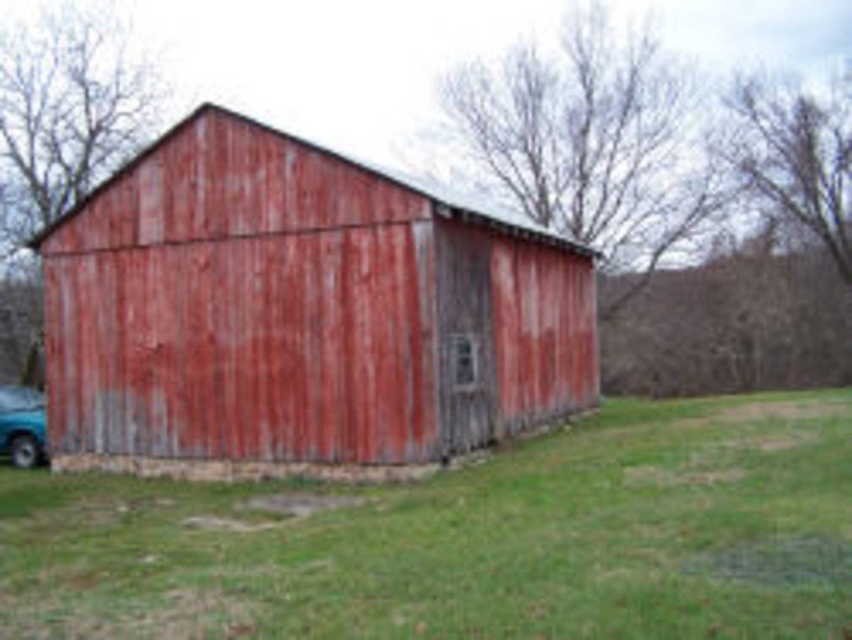 Oktavec Barn (740 Little City Road, Haddam (Eastern Uplands