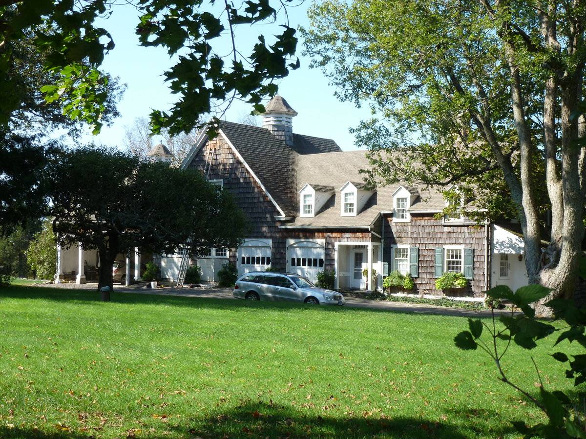 Tranquility Farm Carriage House (317 Tranquility Road, Middlebury