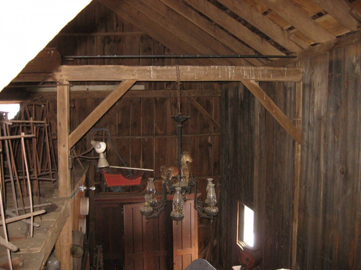 Atwood Farm (624 Wormwood Hill Road, Mansfield ()) Historic Barns of