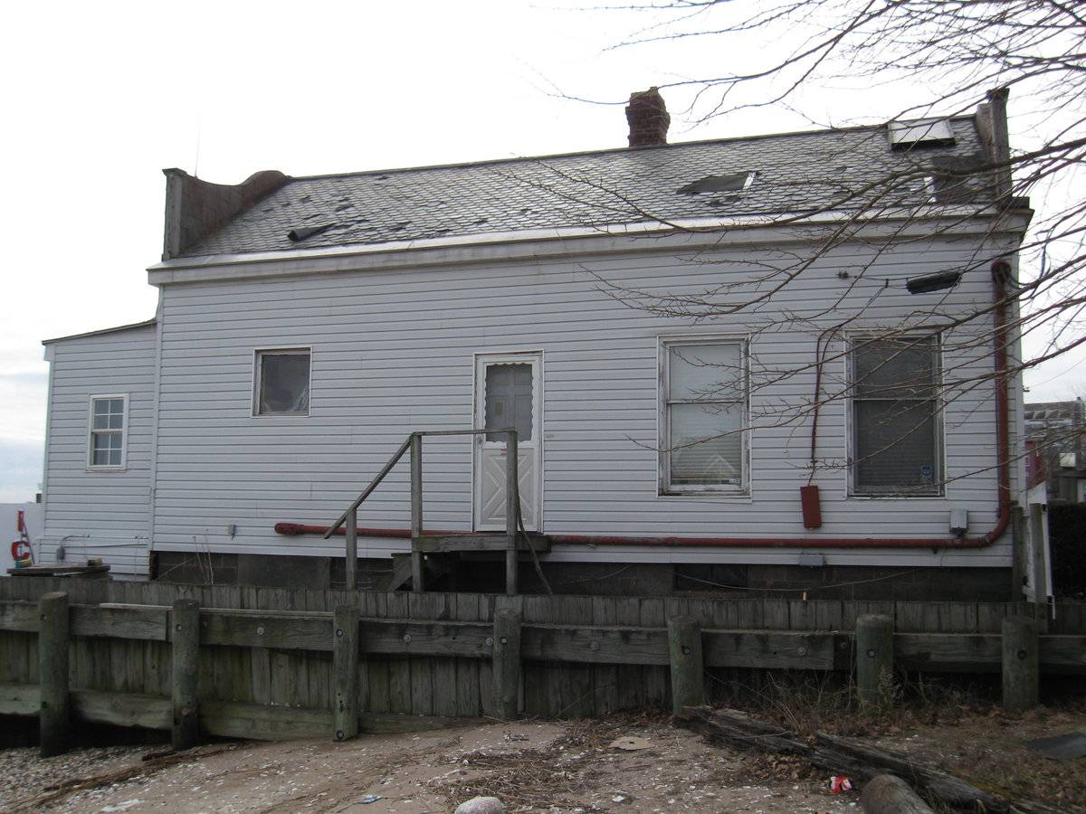 Oyster Point Marina (100 South Water Street, New Haven (Central Valley