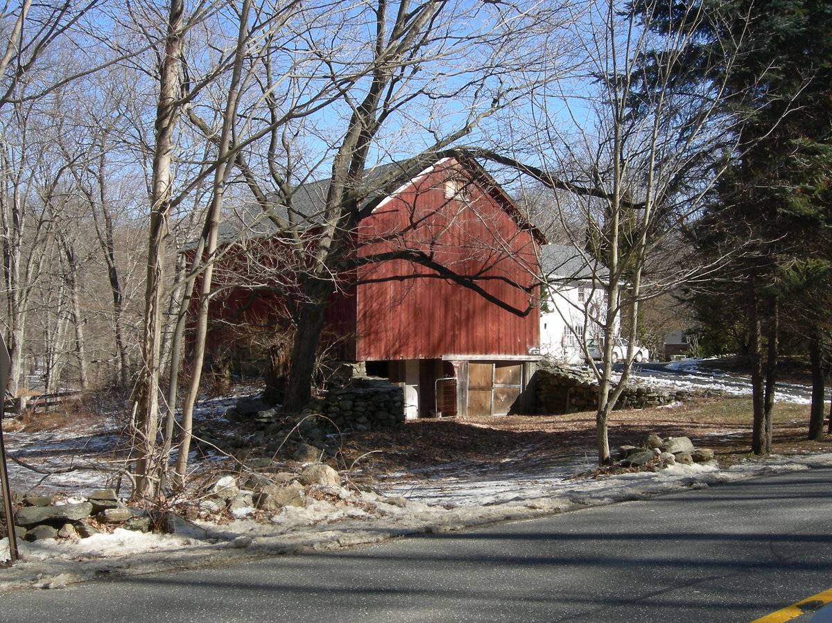 167 Hattertown Road, Newtown (Western Uplands) Historic Barns of