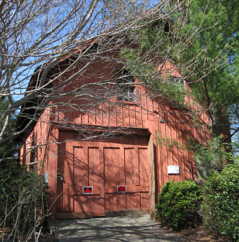 B. P. Learned/Montauk Hotel Stables (13 Lower Boulevard, New London