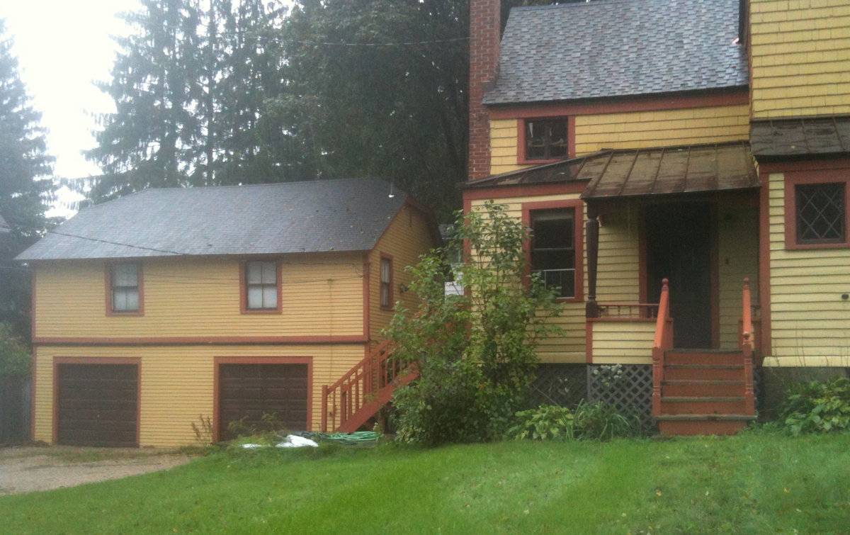 35 Maple Avenue, Norfolk () Historic Barns of Connecticut