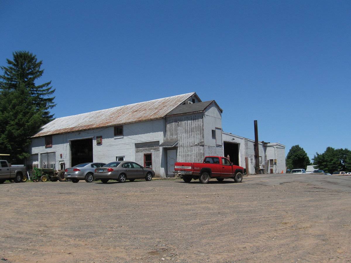 Anthony Borrelli and Sons, Inc. (95 Warner Road, North Haven (Central