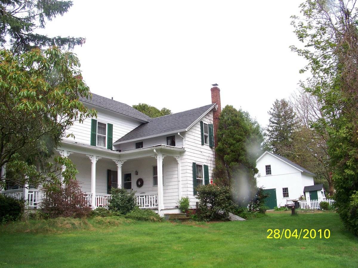 Peckaitis Home (41 College Street, Old Saybrook ()) Historic Barns of