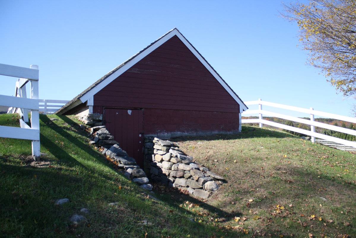 Thistledown Farm (119 Botsford Hill Road, Roxbury (Western Uplands