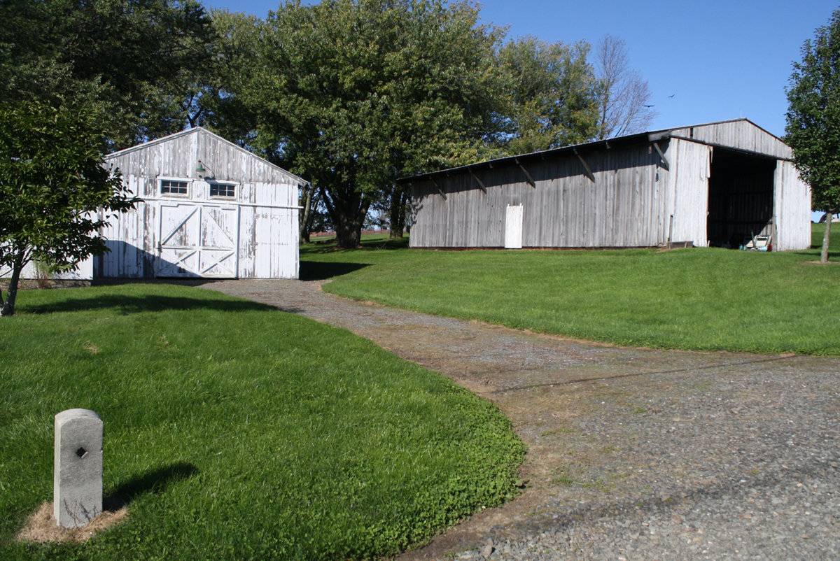 Voytershark Farm (84 Painter Ridge Road, Roxbury (Western Uplands