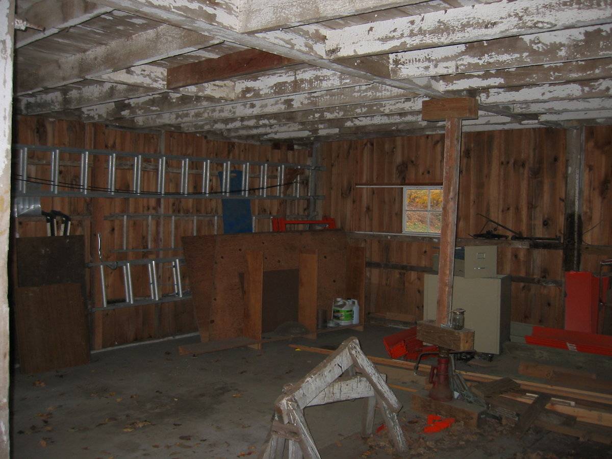 241 Redding Road (Rte 107), Redding (Western Uplands) Historic Barns