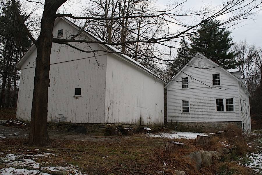 309 Redding Road (Rte 107), Redding (Western Uplands) Historic Barns