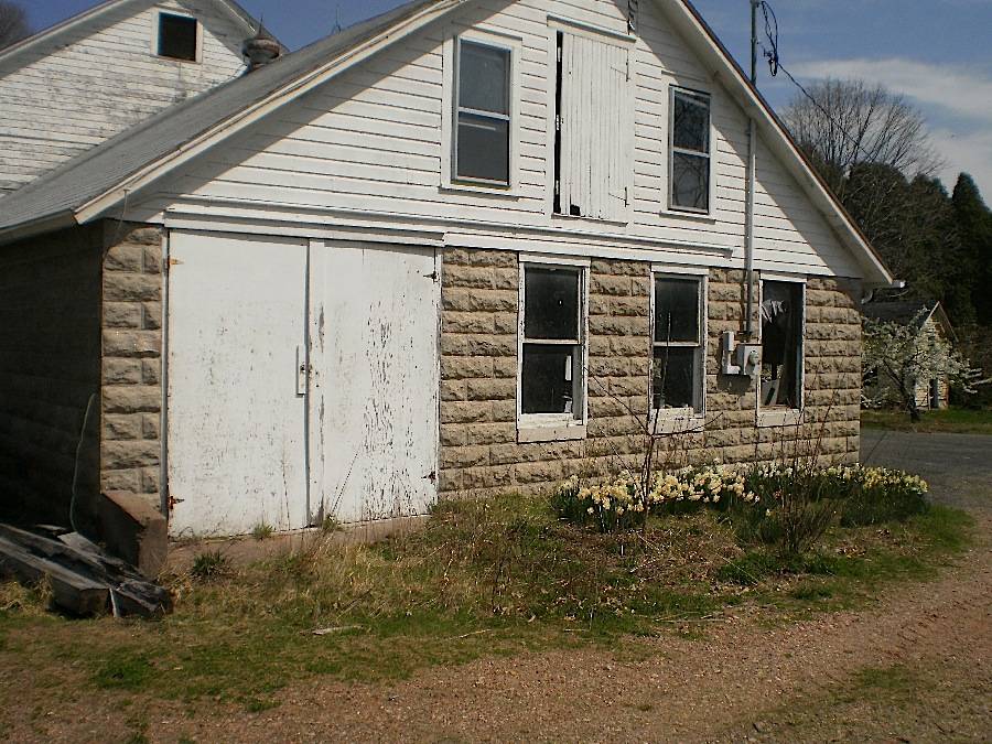 Orchard Hill Farm (425 Avery Street, South Windsor (Central Valley