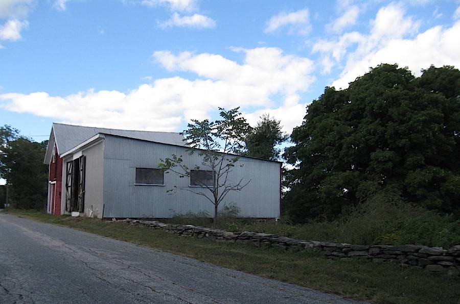 Brandy Hill Road and O'Leary Road, Thompson () Historic Barns of Connecticut