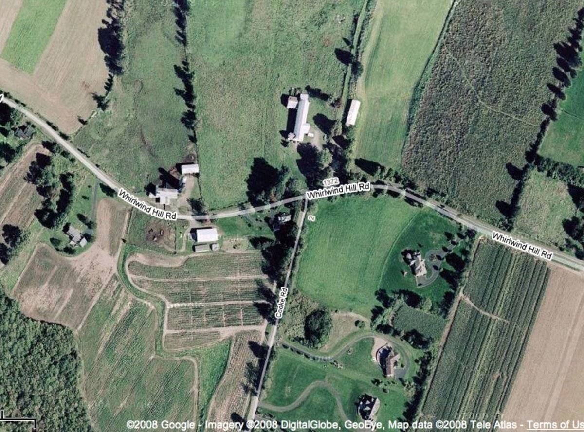 1390 Whirlwind Hill Road, Wallingford (Central Valley) Historic Barns