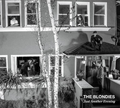 Theblondies