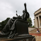 大学の学費がルイヴィトンのハンドバックで説明できる理由