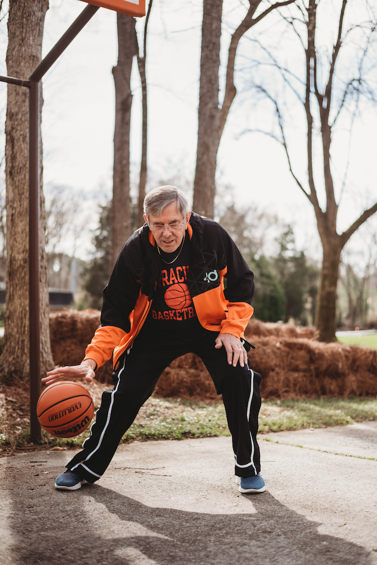 Chuck Richards, one of Syracuse’s 1st true centers, shot underhand