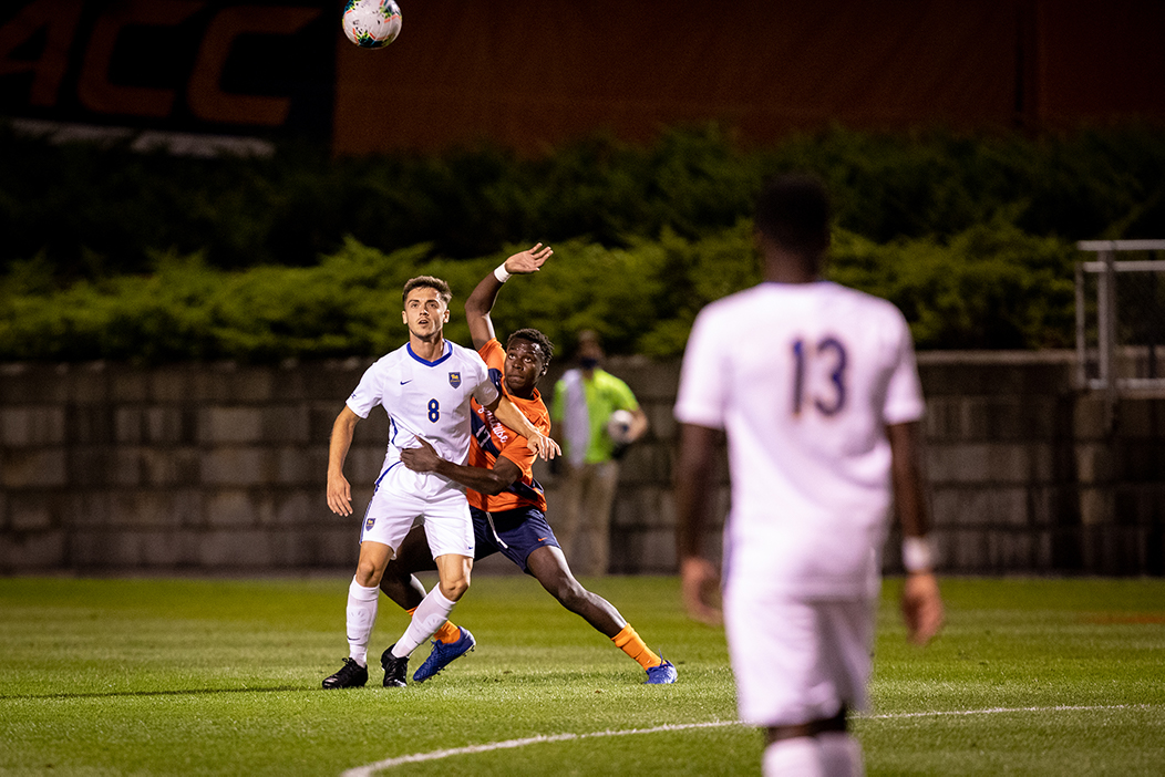 From Street Soccer To Syracuse Abdi Salim Paves His Path To Su S Backline
