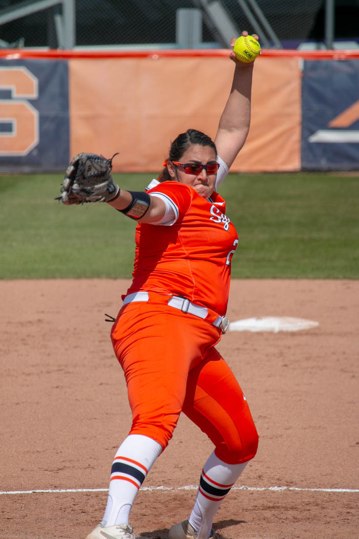 Alexa Romero’s new changeup adds to her pitching arsenal LaptrinhX / News