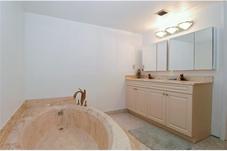 Photo #5 of 210 SEAVIEW DR # 308