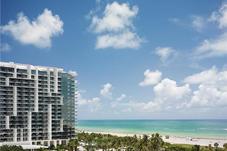 Photo #1 of 2201 Collins Ave # UPH 3