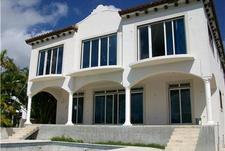240 S HIBISCUS DR