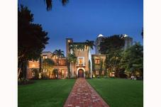 4855 PINETREE DR