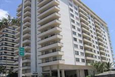 9511 COLLINS AV # 708