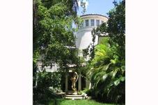 835 E DILIDO DR