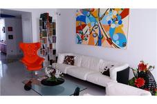 300 S POINTE DR # 2004