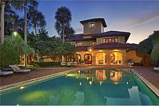 4549 PINETREE DR