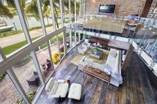 1000 S POINTE DR # TH-M1